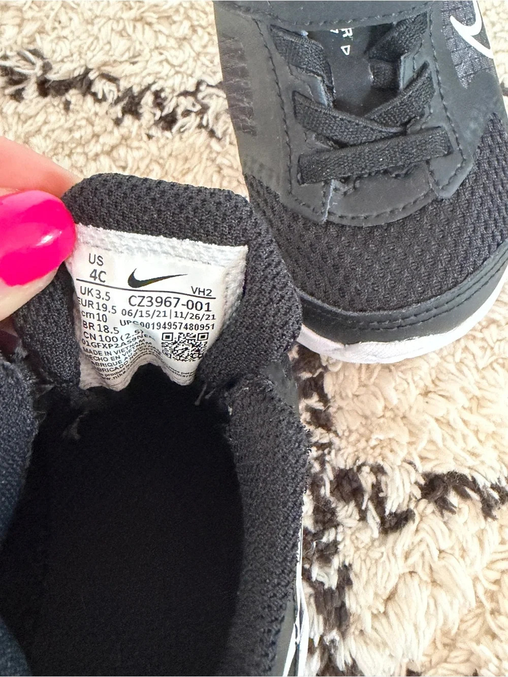 Nike Downshifter 11 Toddler Shoes Black White Hook & Loop Size 4C CZ3967-001
